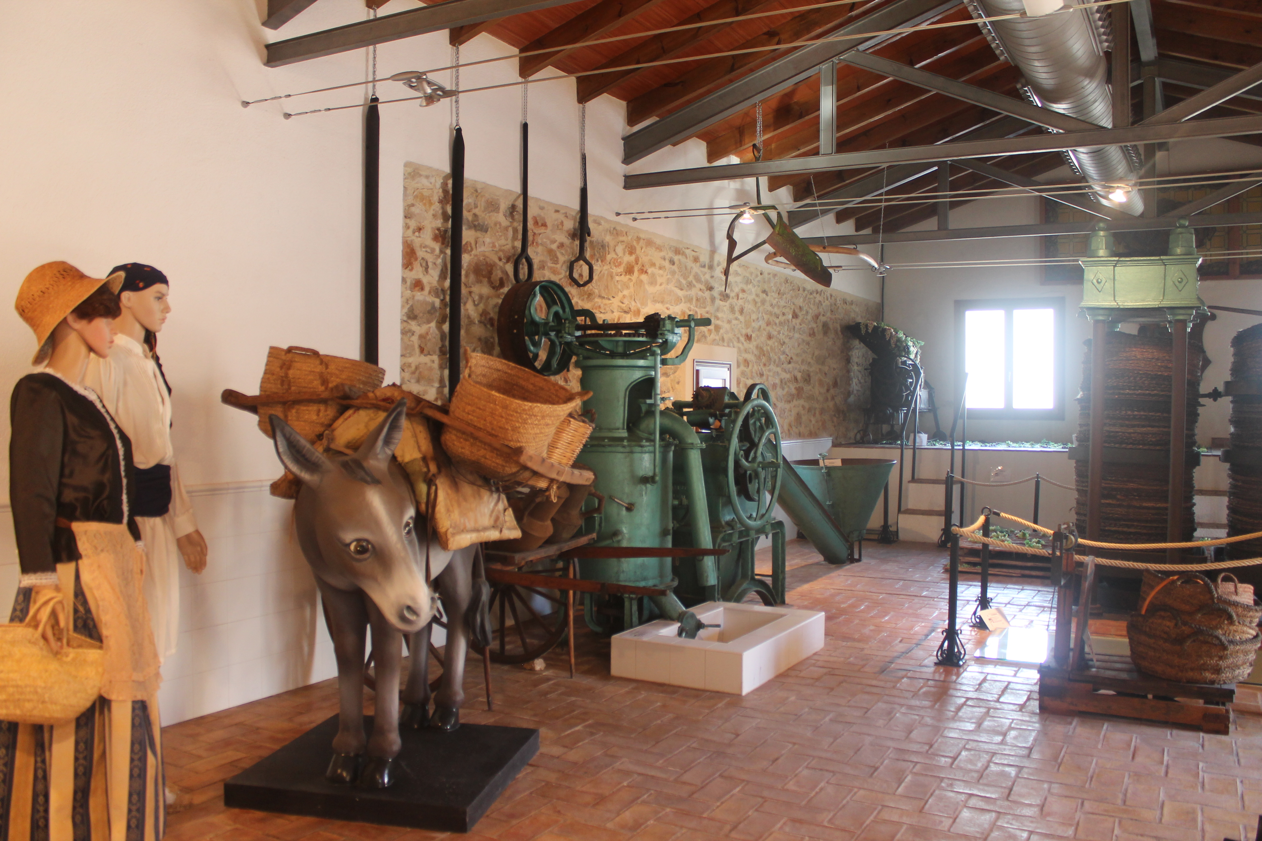 interior museo etnológico Alcalalí Turismo