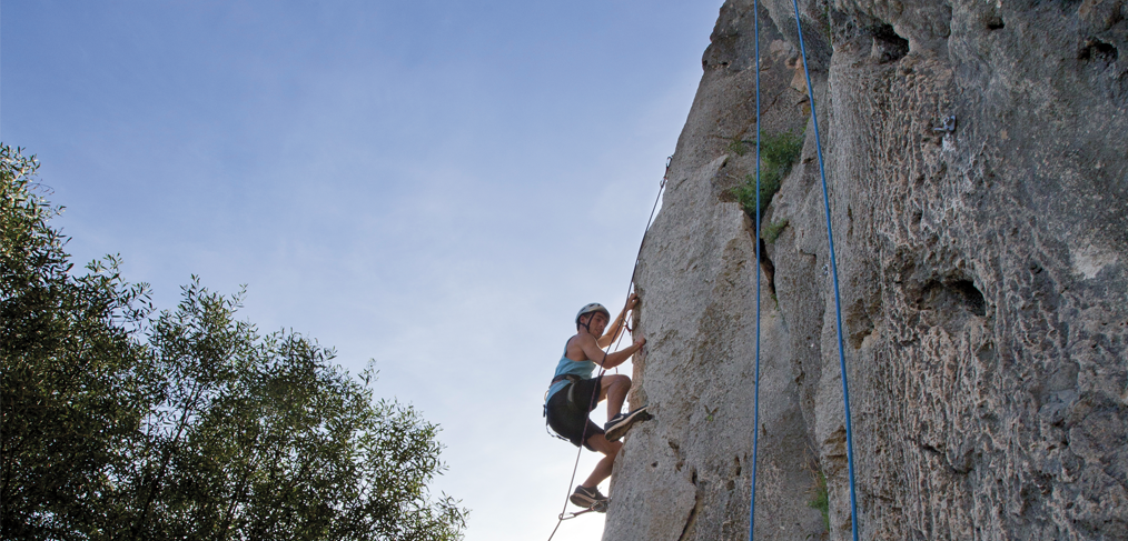 Bases legales del I Concurso de Fotografía #AlcalaliClimbing – Alcalalí turismo