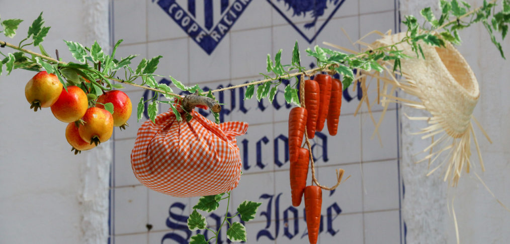 III Feria de Oficios y Productos de la Tierra Feslalí en flor - Alcalalí turismo